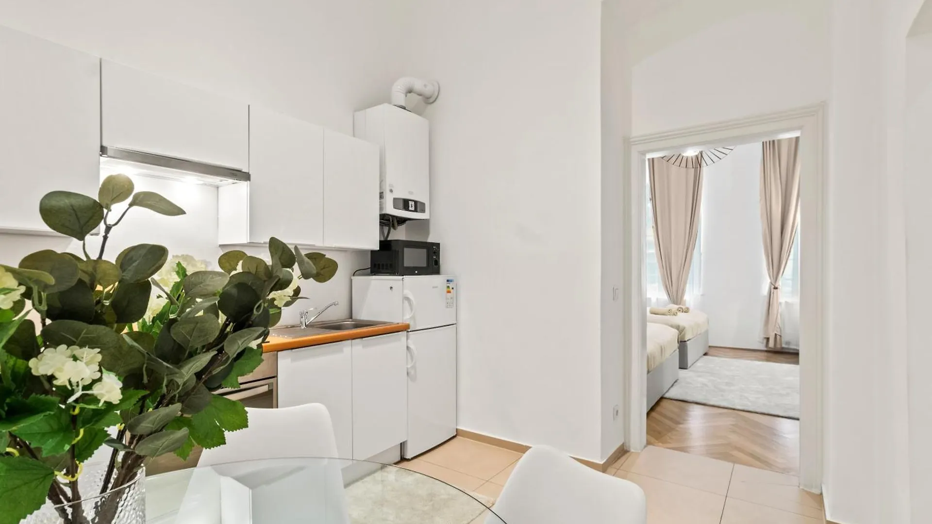 Close To Metro, 10 Minutes To Mariahilferstrasse Viyana Avusturya