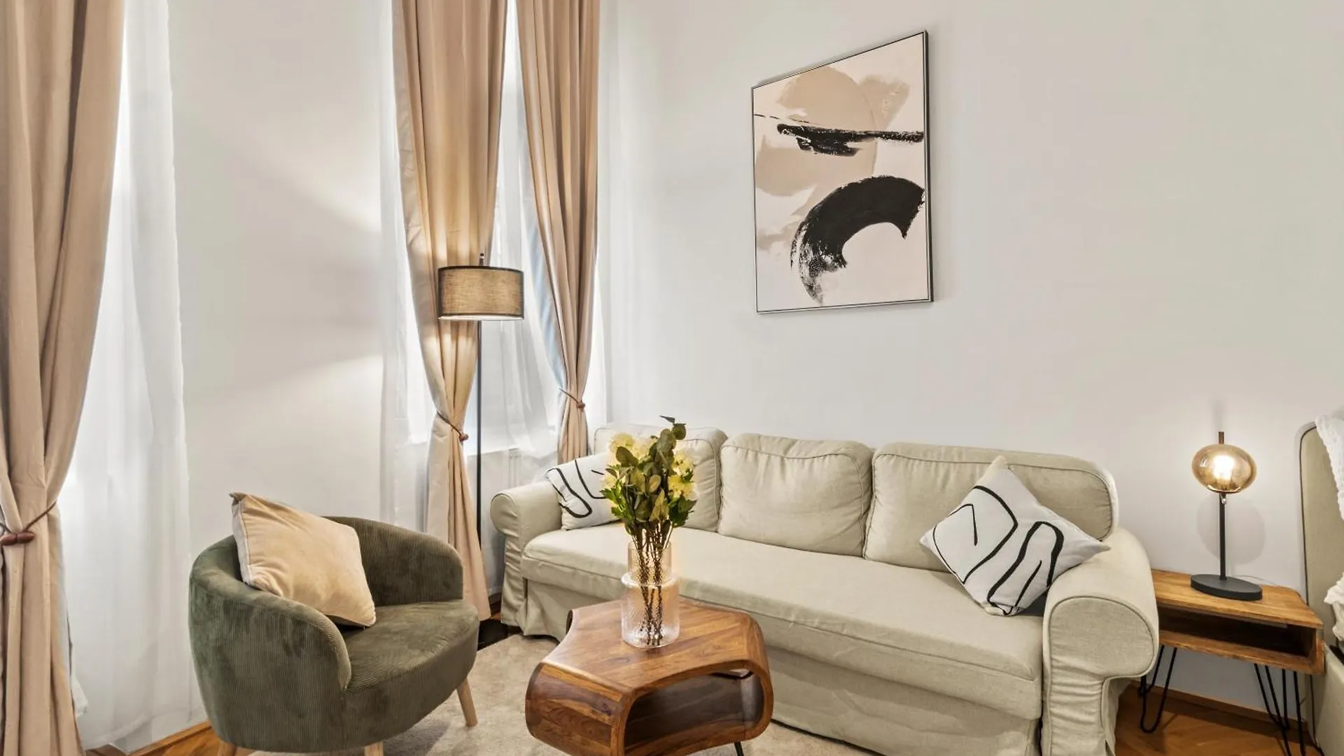 Close To Metro, 10 Minutes To Mariahilferstrasse Viyana